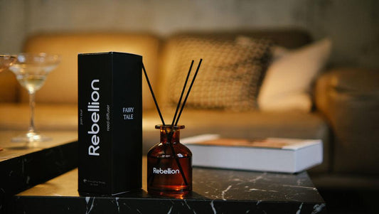 Dyfuzory zapachowe do domu: Jak stworzyć idealną atmosferę dla każdego pomieszczenia