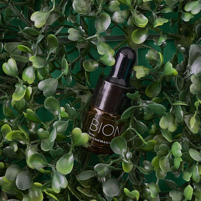 Serum Kontroli Blemish z kwasem salicylowym i niacynamidem
